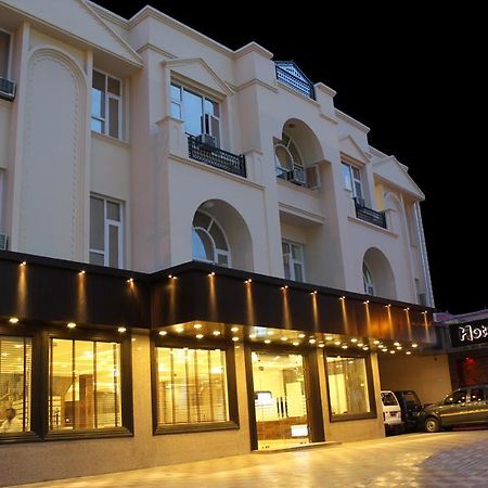Hotel Maharaja Katra  Exterior photo