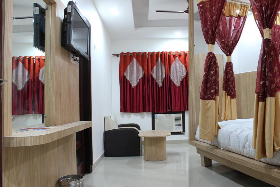 Hotel Maharaja Katra  Room photo